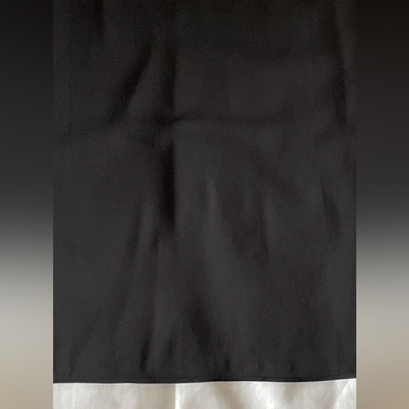 White House Black Market Classic Black Sleeveless Dress Size 0 - Picture 7 of 7